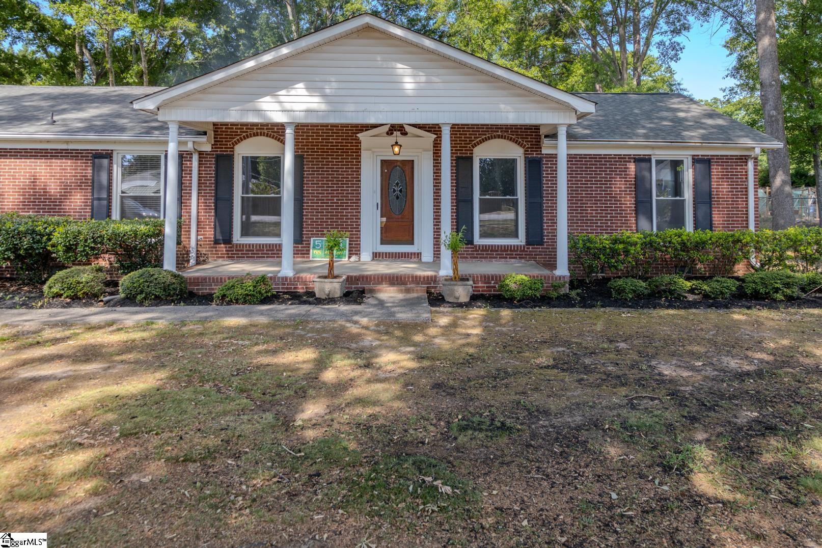 501 Cunningham Road Taylors, SC 29687 - Photo 11 of 37 Gallery Image 11