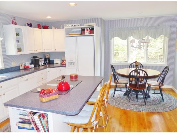 744 Fairbanks Turn Quechee, VT 05059 - Photo 13 of 24