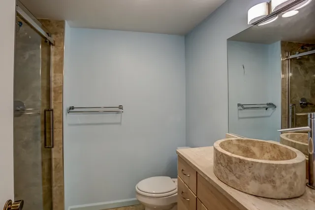 $165,000 | 475 North Highland Street, Unit 5B, Memphis, TN 38122