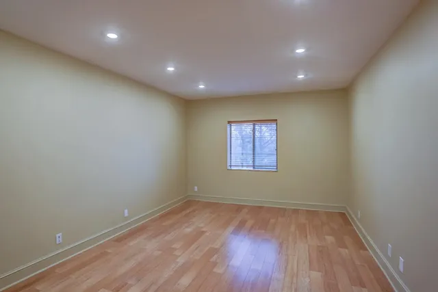 $165,000 | 475 North Highland Street, Unit 5B, Memphis, TN 38122