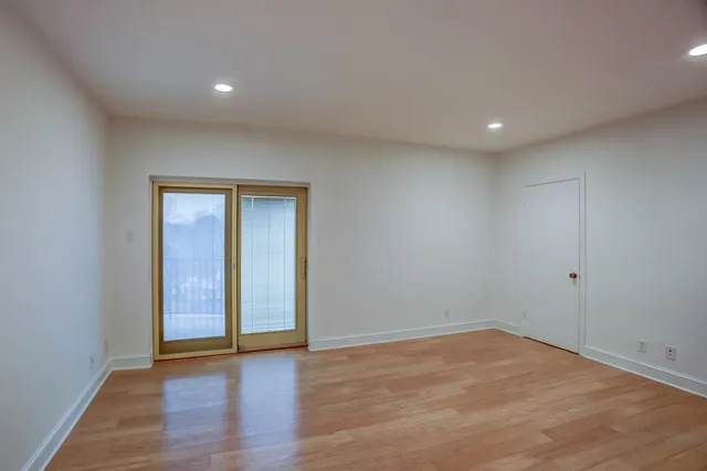 $165,000 | 475 North Highland Street, Unit 5B, Memphis, TN 38122