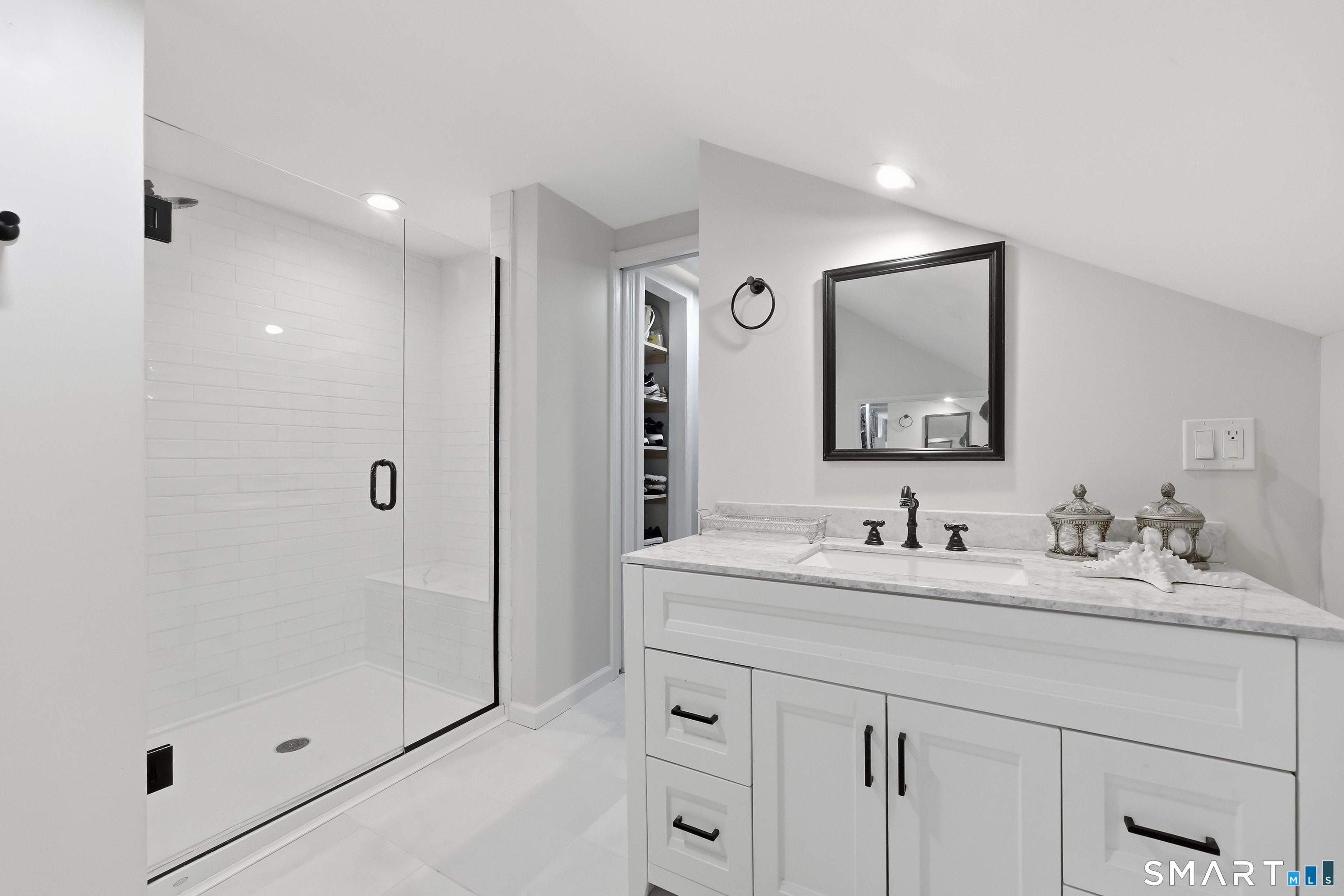 20 Harris Road Avon, CT 06001 - Photo 24 of 40 Gallery Image 24