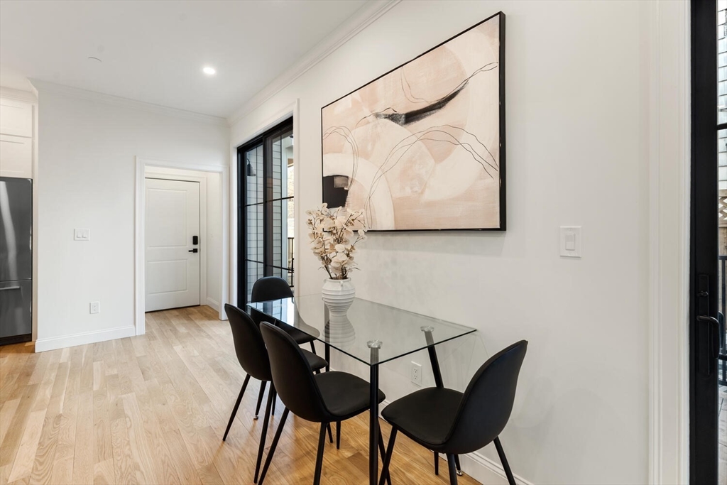 27 Shepard Street, Unit 3 Boston, MA 02135 - Photo 11 of 31