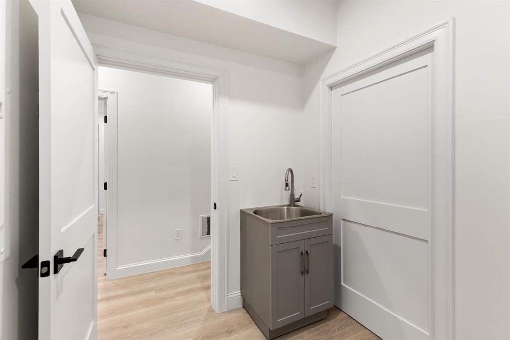 27 Shepard Street, Unit 3 Boston, MA 02135 - Photo 19 of 31