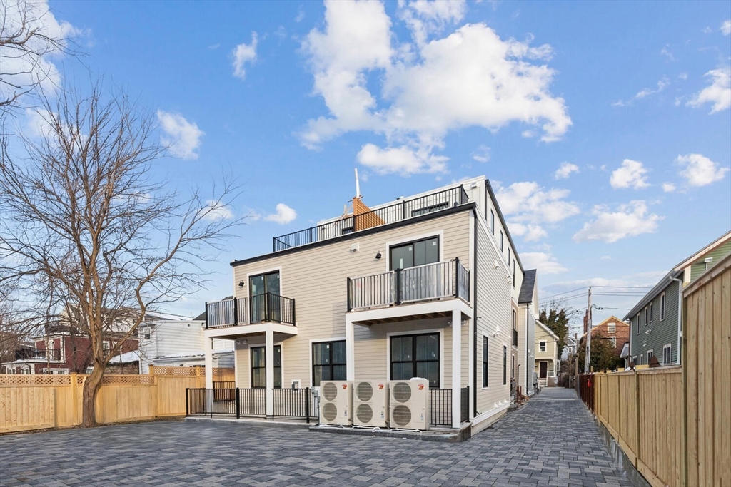 27 Shepard Street, Unit 3 Boston, MA 02135 - Photo 31 of 31