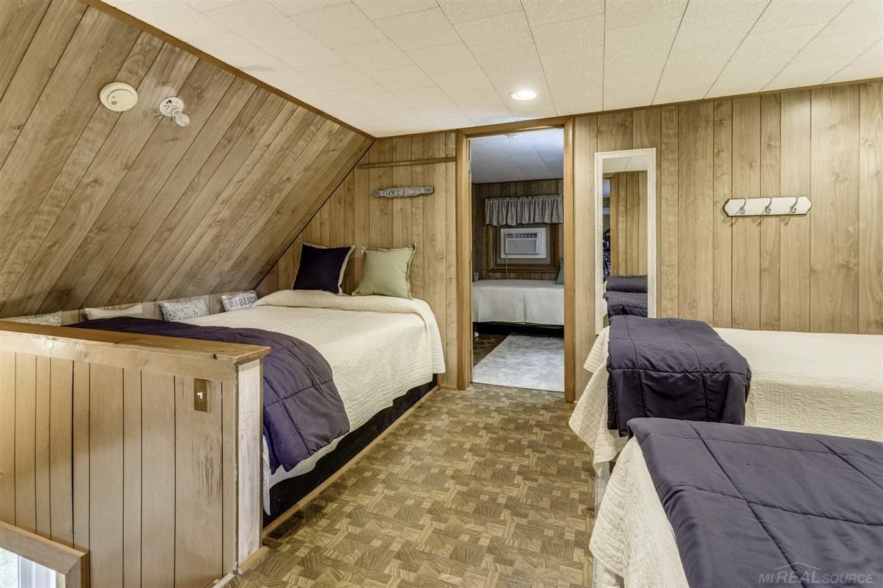 2843 Lakeshore Road Applegate, MI 48401 - Photo 23 of 46