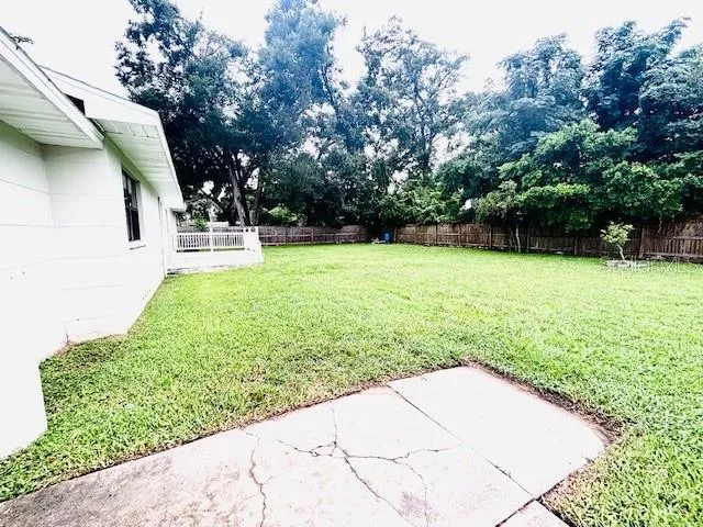 $2,695 | 3502 Bloomingdale Avenue, Valrico, FL 33596