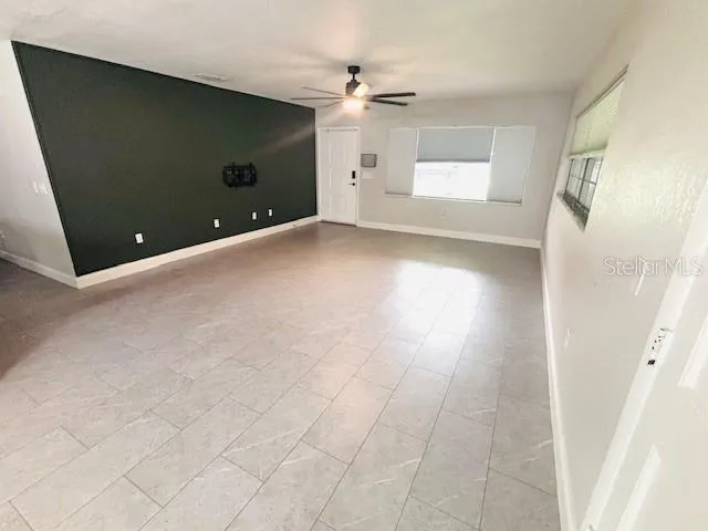 $2,695 | 3502 Bloomingdale Avenue, Valrico, FL 33596