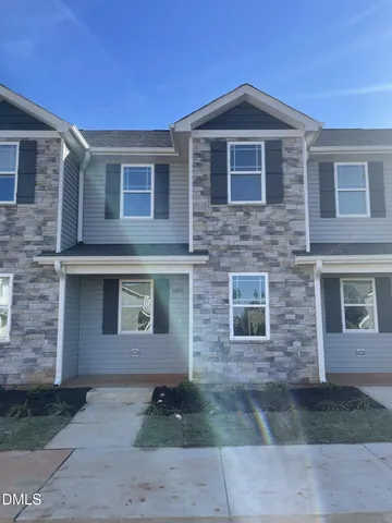 $1,450 | 1005 Peony Lane, Youngsville, NC 27596