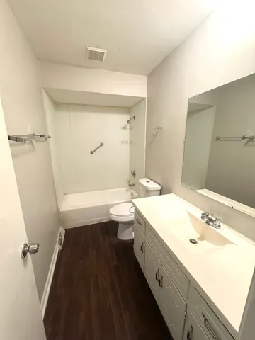 $234,000 | 283 Luella Avenue, Calumet City, IL 60409