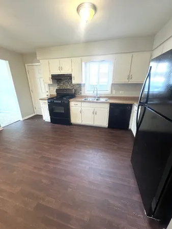$195,000 | 283 Luella Avenue, Calumet City, IL 60409