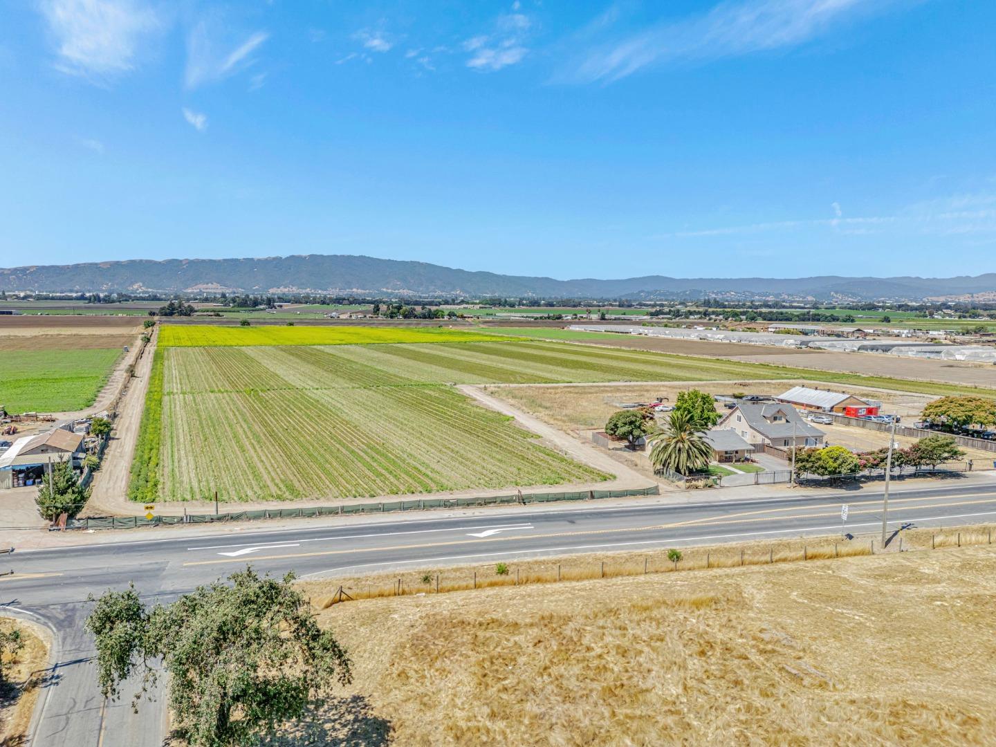 2718 Ferguson Road Gilroy, CA 95020 - Photo 76 of 81