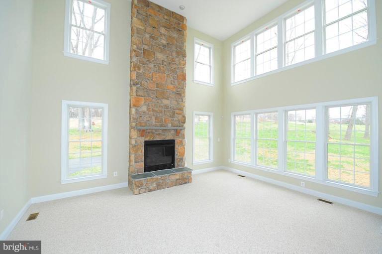 815 Coen Road Street, MD 21154 - Photo 6 of 21 Family Room