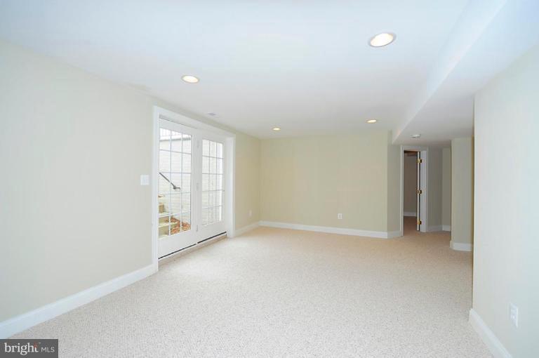 815 Coen Road Street, MD 21154 - Photo 8 of 21 Recreation Room