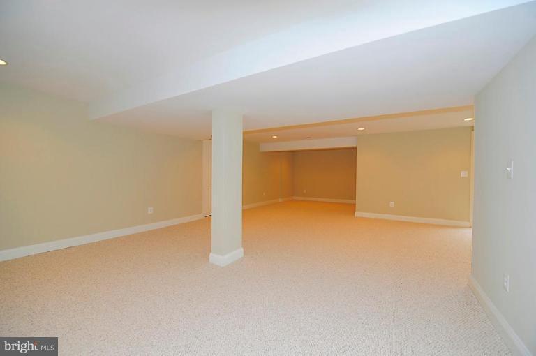 815 Coen Road Street, MD 21154 - Photo 9 of 21 Recreation Room #2