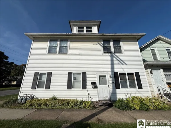 $129,900 | 639 1/2 Park Avenue, Unit 2, Dunkirk, NY 14048