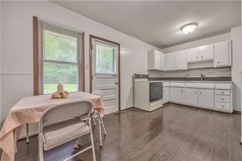 $159,000 | 8603 Corrington Avenue, Kansas City, MO 64138