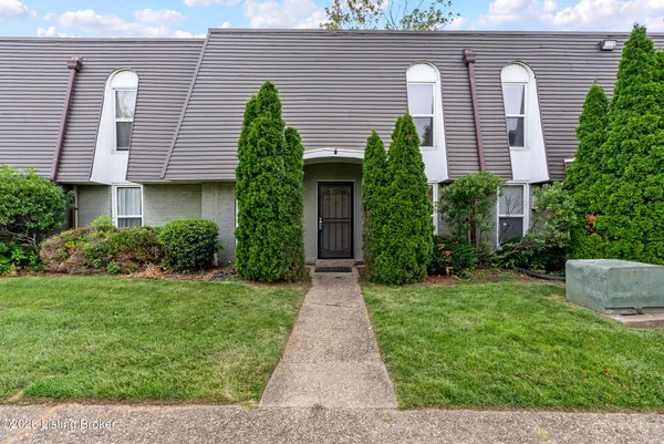 $200,000 | 602 La Fontenay Court, Louisville, KY 40223