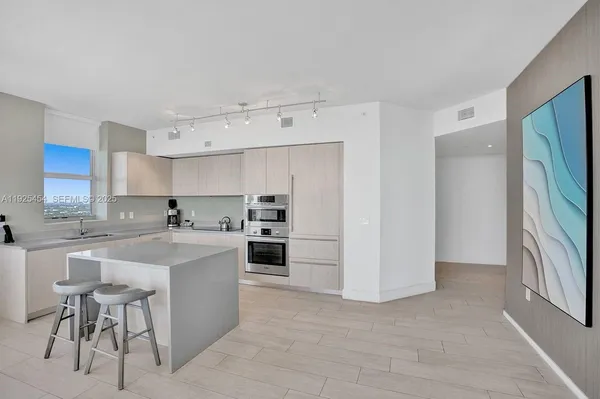 $12,999 | 4010 South Ocean Drive, Unit R1108, Hollywood, FL 33019