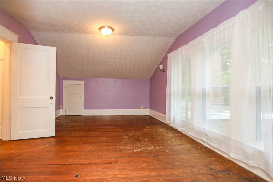 1104 North Howard Street Akron, OH 44310 - Photo 27 of 45