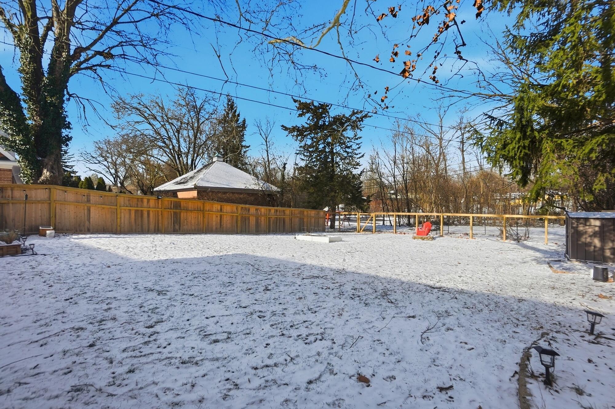1237 Haddon Road Columbus, OH 43209 - Photo 59 of 64 058