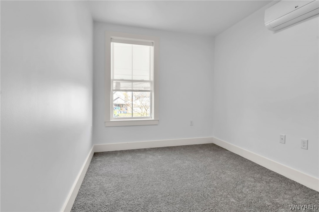 251 Normal Avenue Buffalo, NY 14213 - Photo 26 of 28