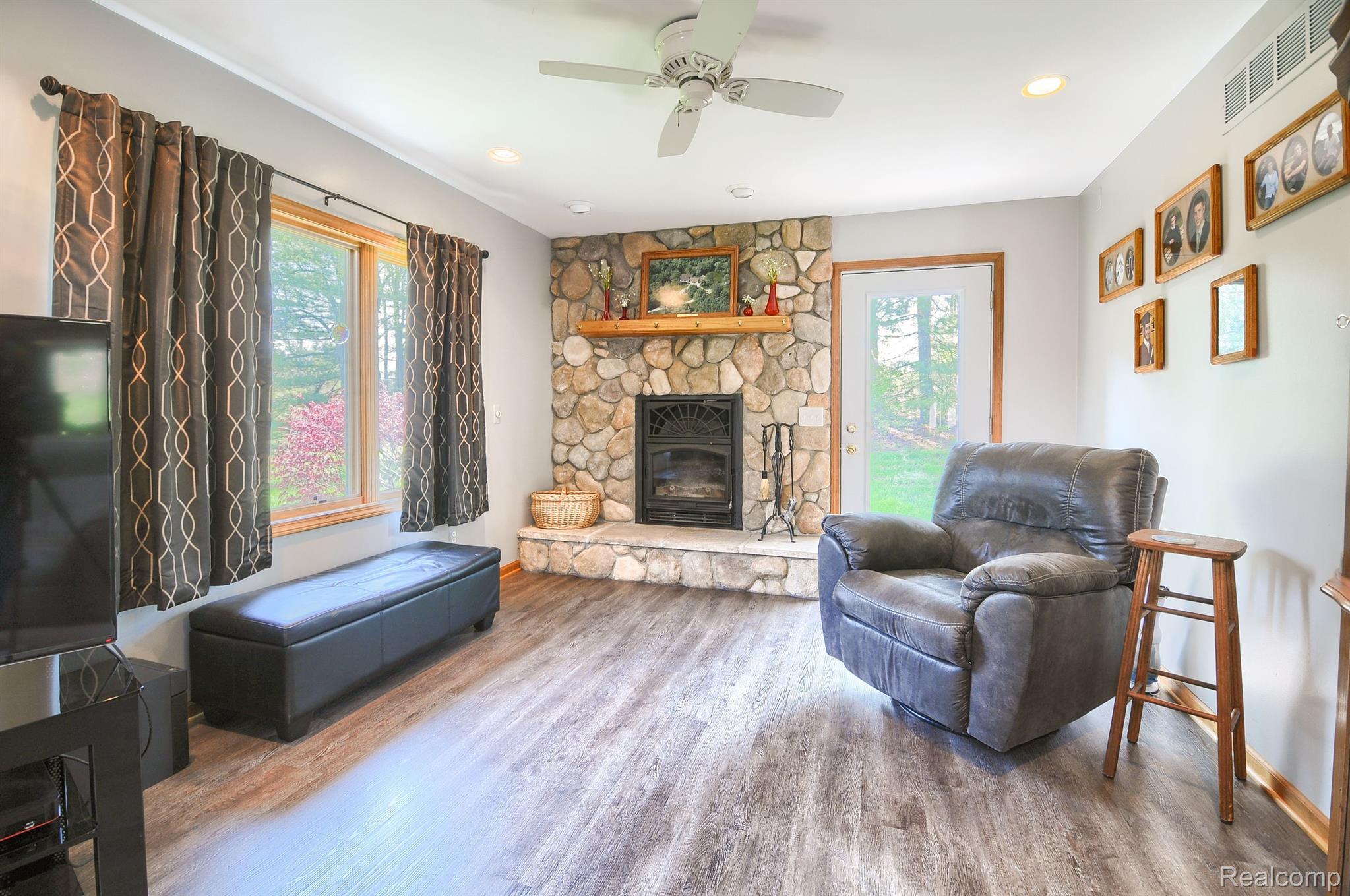 3180 Hodges Road Dryden, MI 48428 - Photo 20 of 87 Gallery Image 20