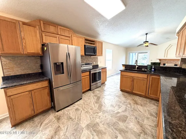 $2,200 | 1466 Starboard Court, Fleming Island, FL 32003