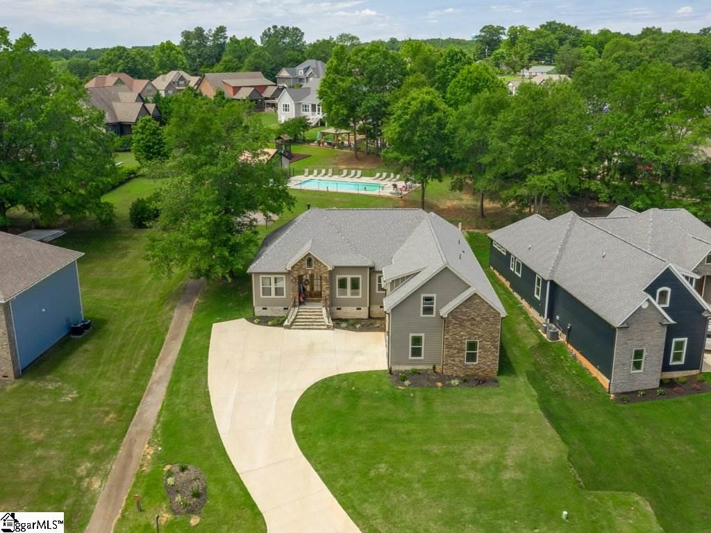343 Copper Creek Circle Inman, SC 29349 - Photo 2 of 35