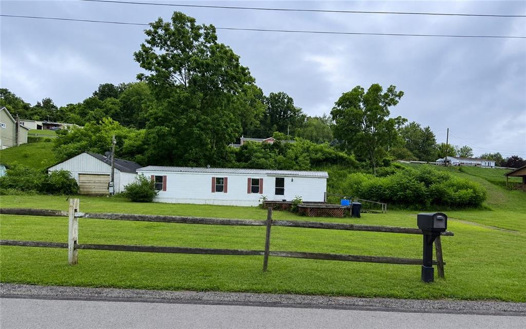 3120 Bratkovich Road Claridge, PA 15623 - Photo 3 of 23