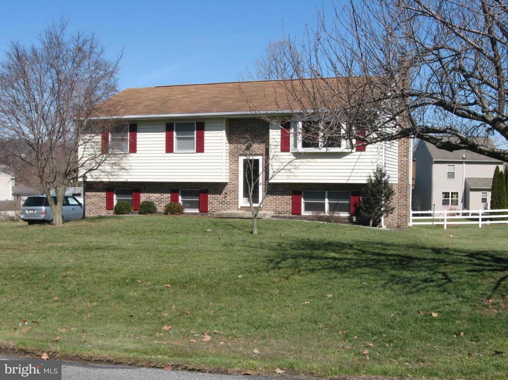 3975 Locust Grove Road Columbia, PA 17512 - Photo 1 of 34