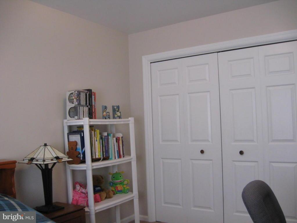 3975 Locust Grove Road Columbia, PA 17512 - Photo 16 of 34