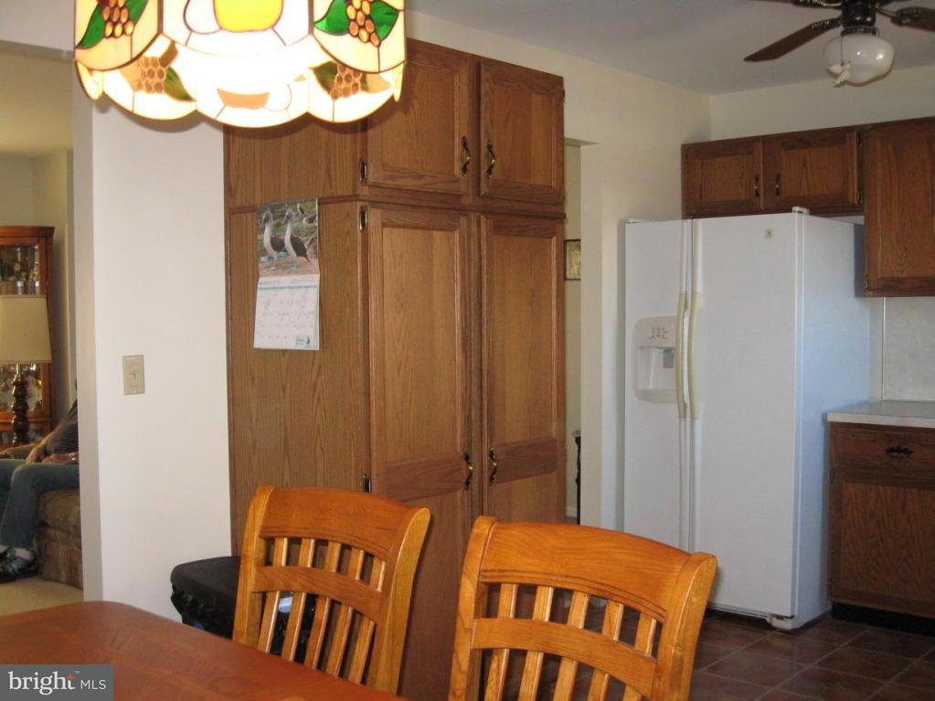 3975 Locust Grove Road Columbia, PA 17512 - Photo 10 of 34