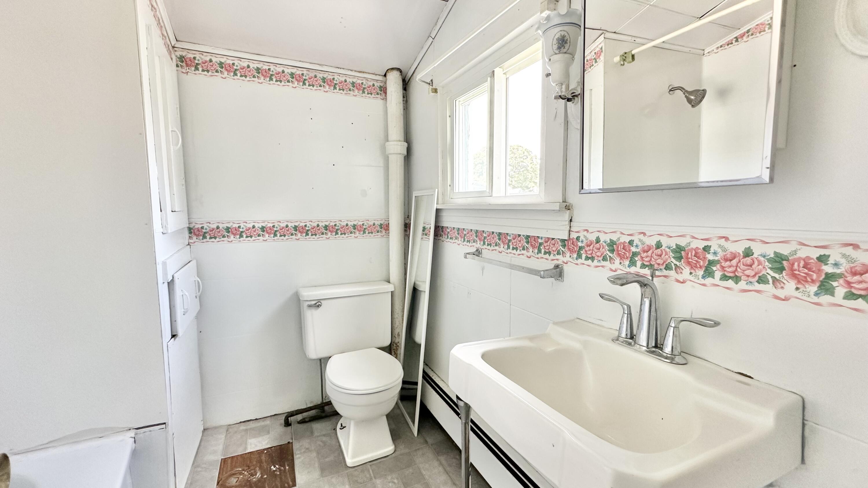 120 Knox Street Millinocket, ME 04462 - Photo 17 of 26