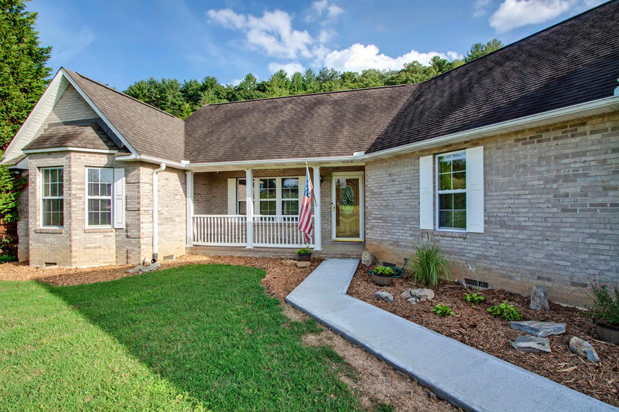 792 Mays Valley Road Harriman, TN 37748 - Photo 2 of 40 02_MaysValleyRoad_792_Entry