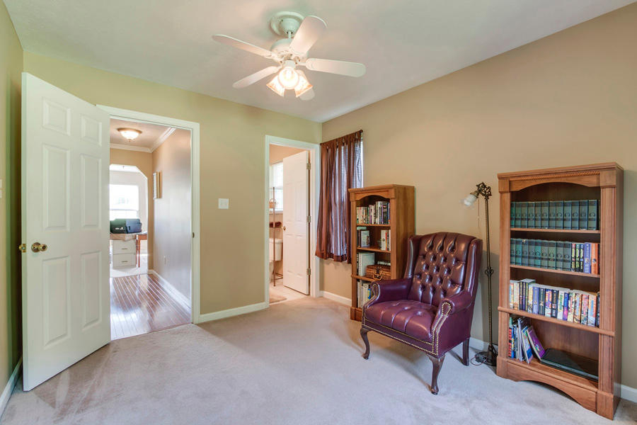 792 Mays Valley Road Harriman, TN 37748 - Photo 29 of 40 29_MaysValleyRoad_792_Bedroom2_02