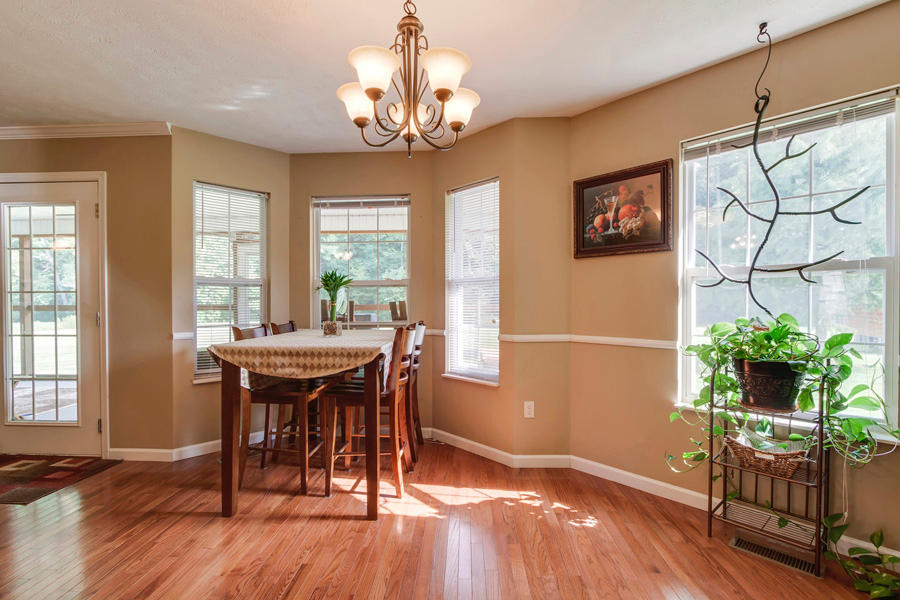 792 Mays Valley Road Harriman, TN 37748 - Photo 10 of 40 10_MaysValleyRoad_792_Breakfast03