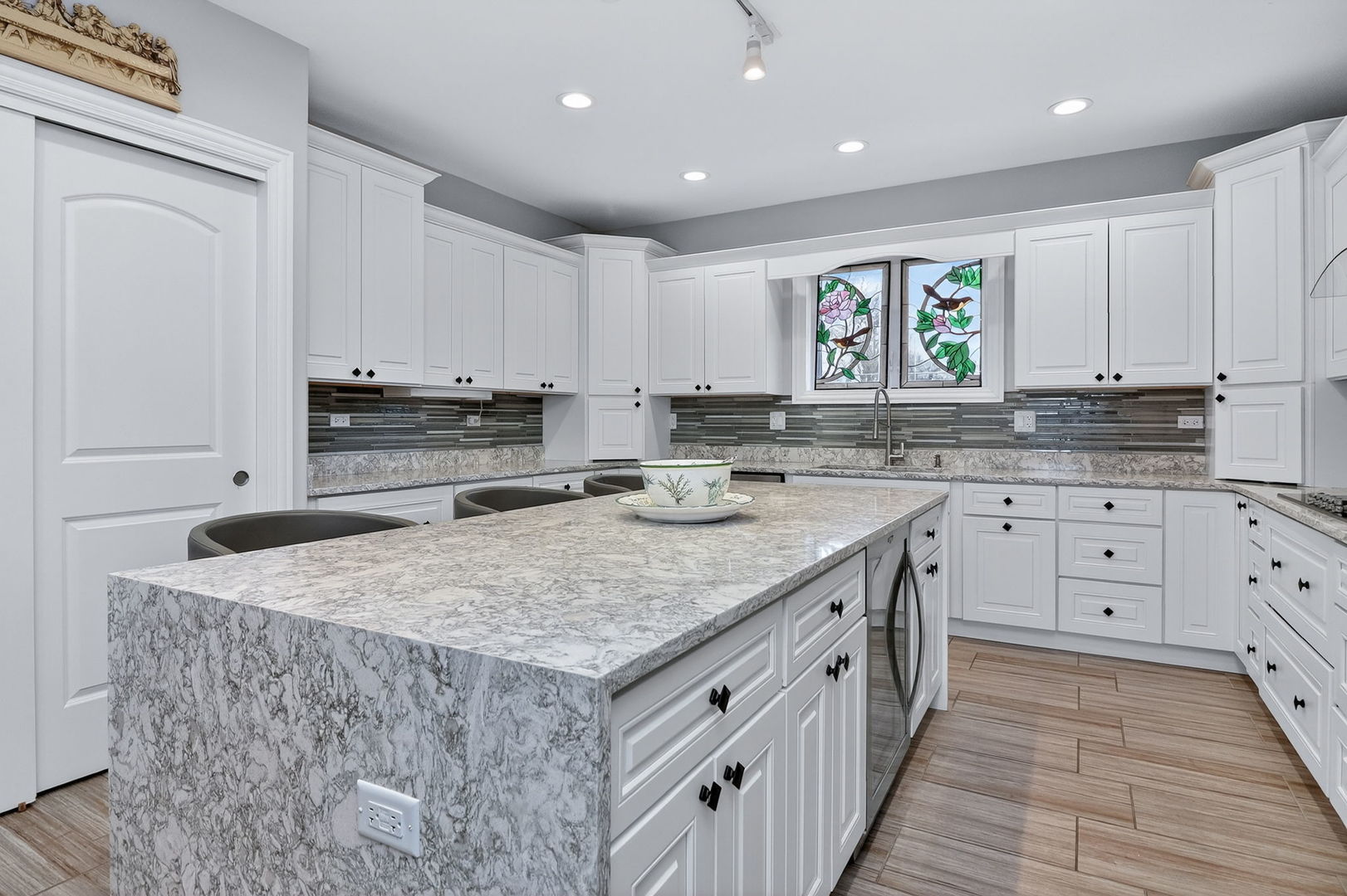 669 Byron Avenue Addison, IL 60101 - Photo 15 of 30