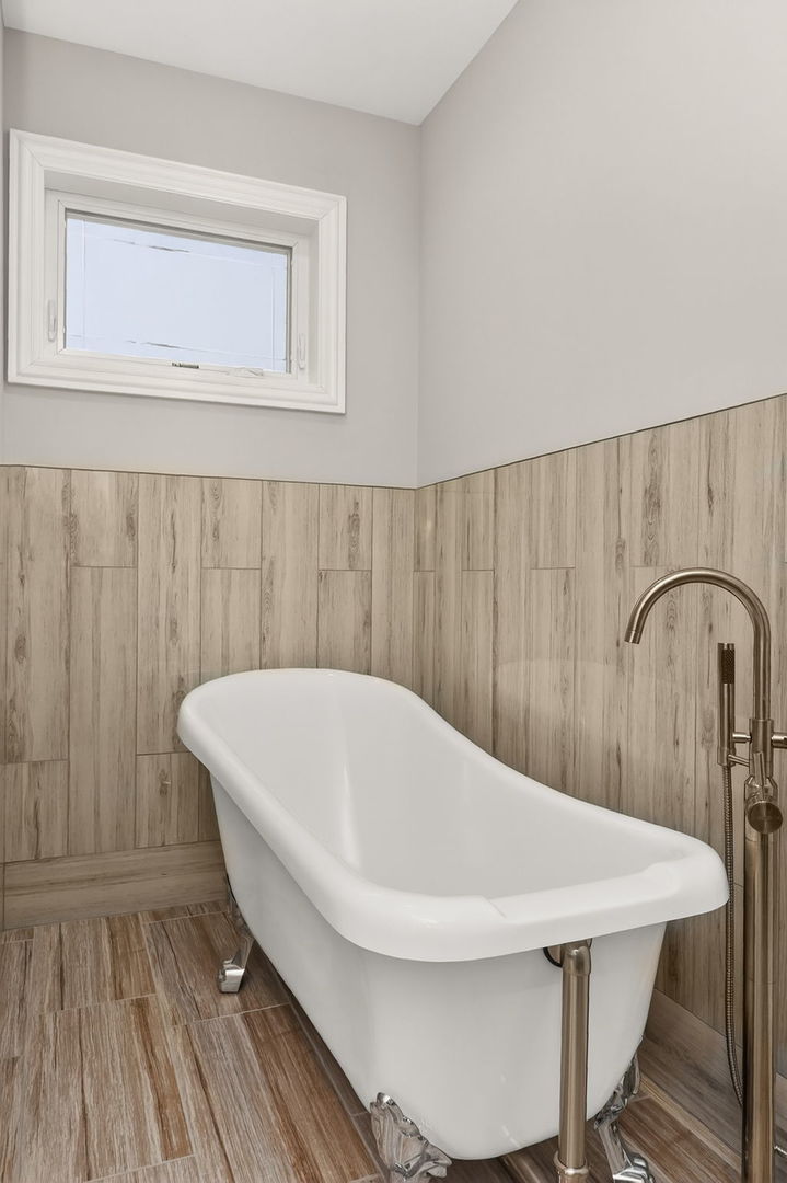 669 Byron Avenue Addison, IL 60101 - Photo 19 of 30