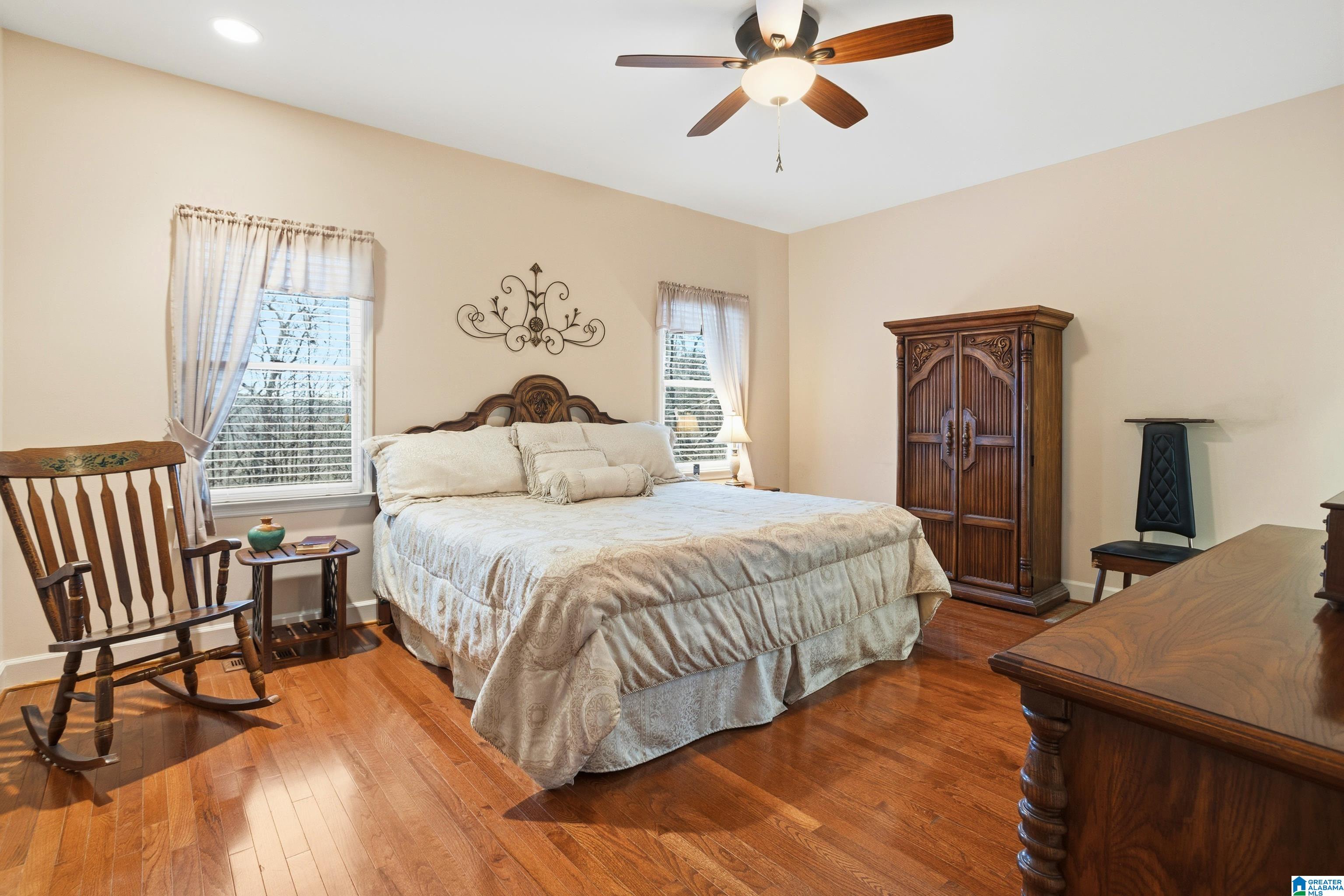 546 Kennedy Road Gardendale, AL 35071 - Photo 16 of 59
