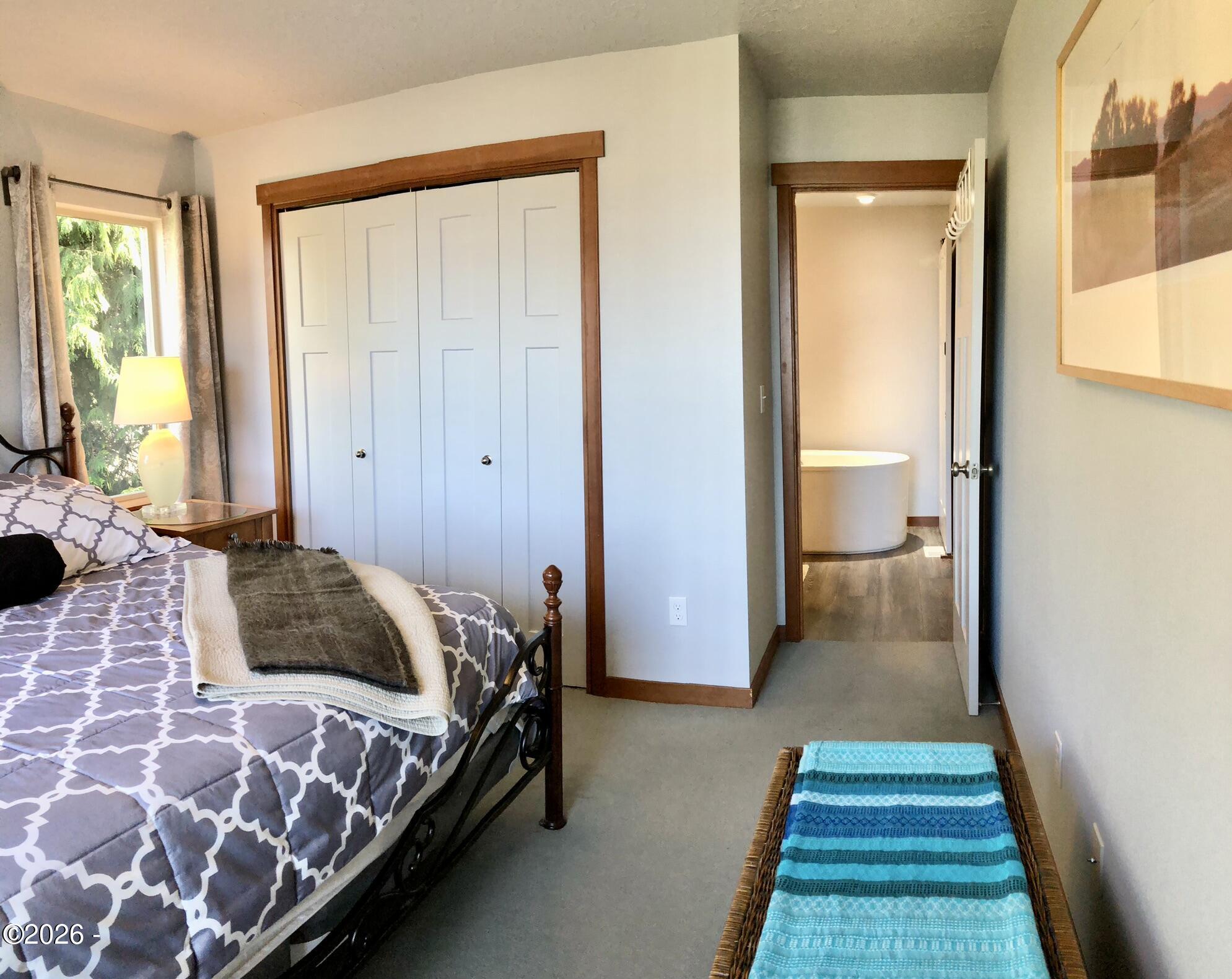 15 Shell Street Yachats, OR 97498 - Photo 38 of 77 Main bedroom to bathroom