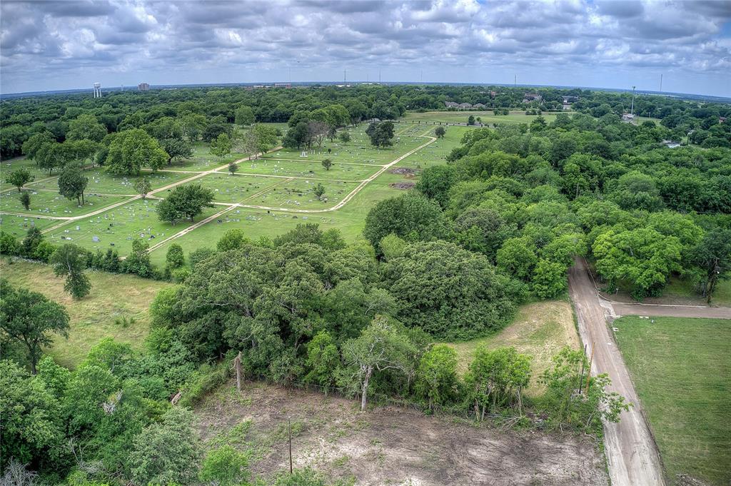 Tbd Sycamore Street Commerce, TX 75428 - Photo 1 of 11 a view of a lush green field