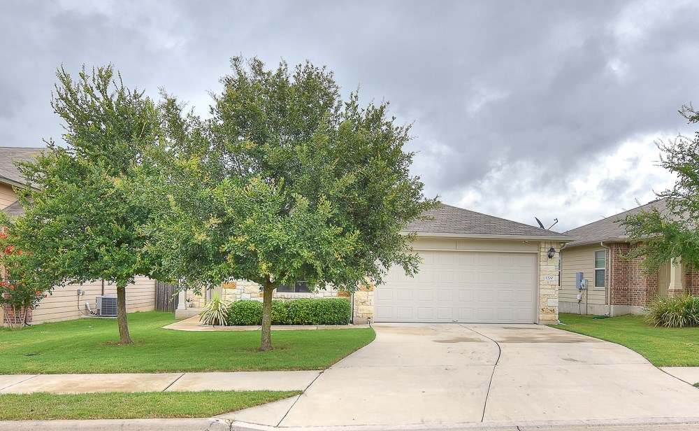 1200 Hawkeye Point Road Georgetown, TX 78626 - Photo 1 of 1