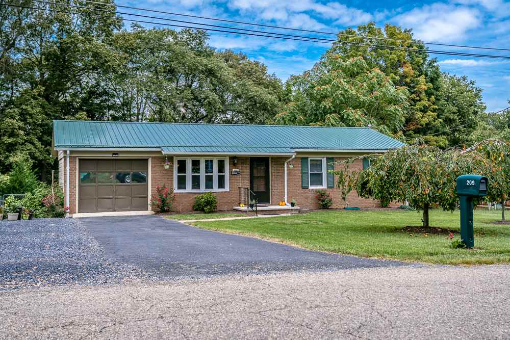 209 West Riverside Drive Timberville, VA 22853 - Photo 1 of 24 Gallery Image 1