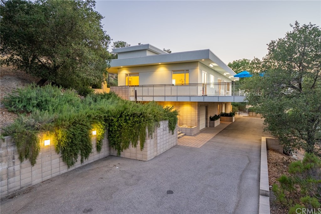 1023 Chestnut Street Paso Robles, CA 93446 - Photo 2 of 71