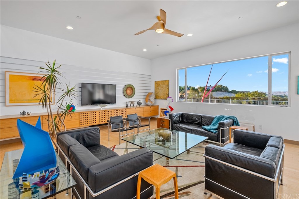 1023 Chestnut Street Paso Robles, CA 93446 - Photo 5 of 71