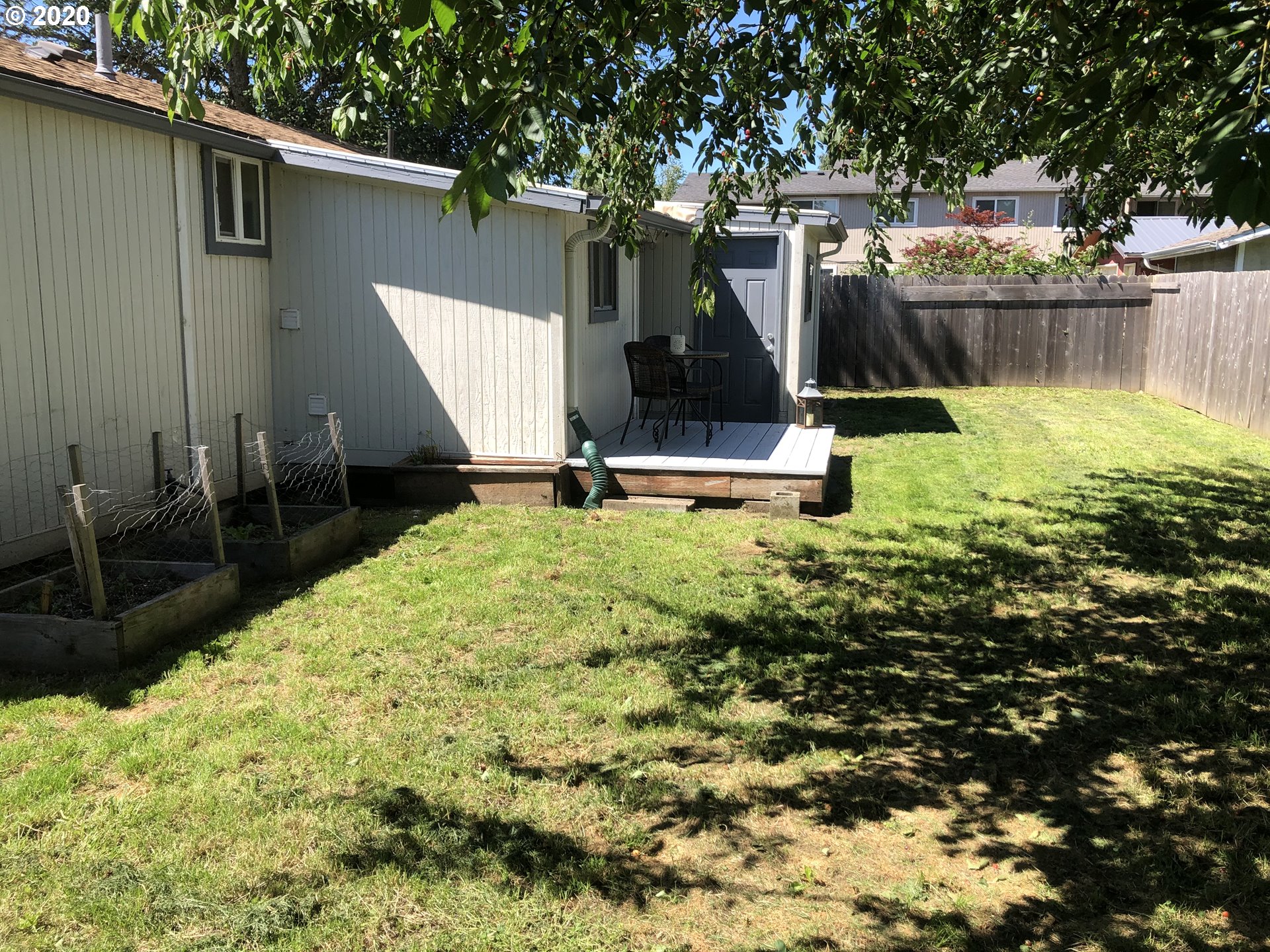 271 South 43rd Street Springfield, OR 97478 - Photo 13 of 13