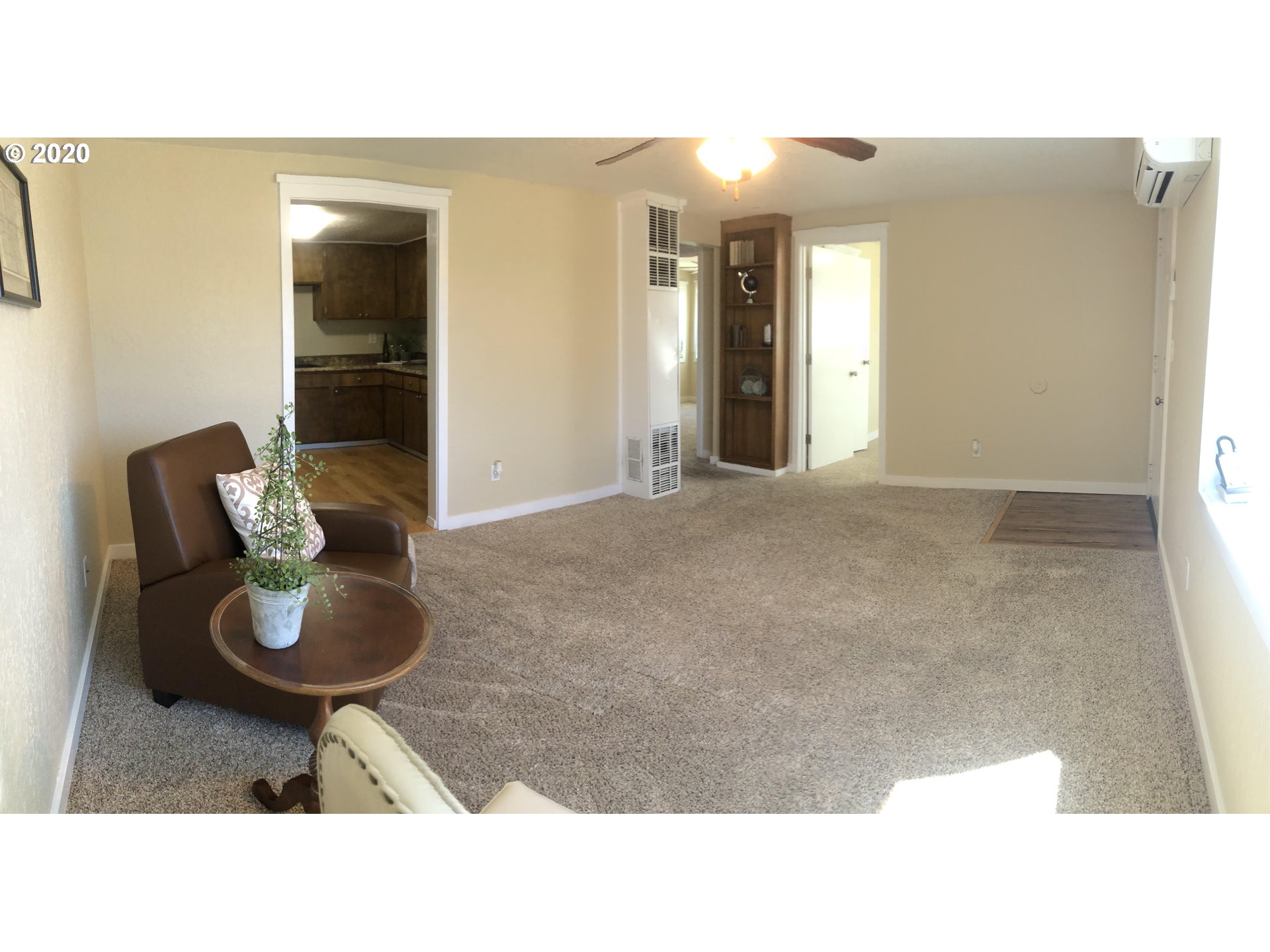 271 South 43rd Street Springfield, OR 97478 - Photo 5 of 13