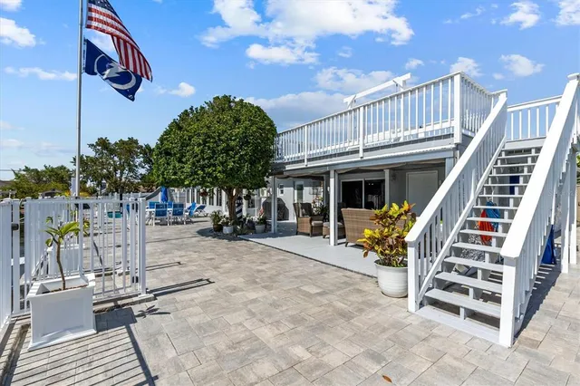 $999,000 | 4387 6th Isle Drive, Hernando Beach, FL 34607