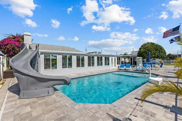 $999,000 | 4387 6th Isle Drive, Hernando Beach, FL 34607